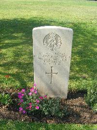 Heliopolis War Cemetery - Tilengwa Rangayuka, 